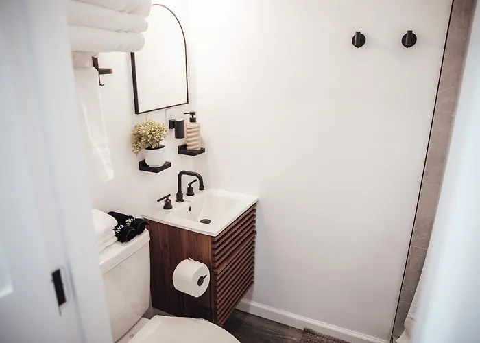 Renovated With Sunny Patio - Walkable To Old Town! Scottsdale