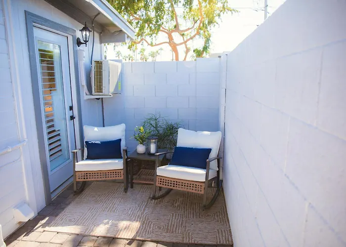 Renovated With Sunny Patio - Walkable To Old Town! Scottsdale